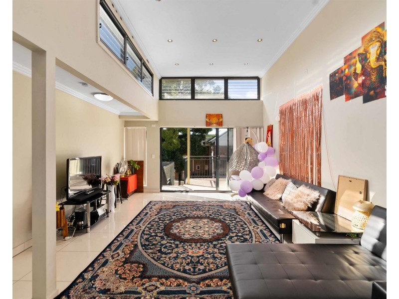 243 Beamish St, Campsie NSW 2194