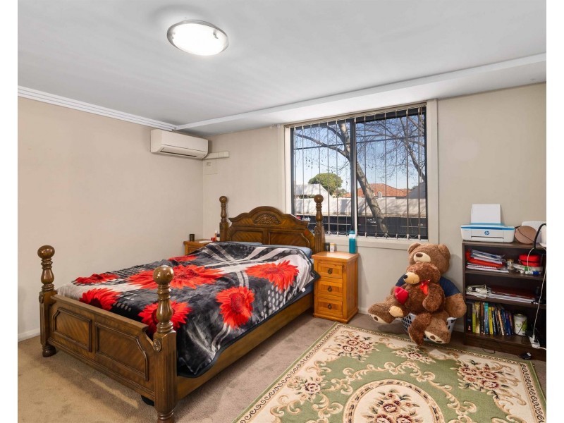 243 Beamish St, Campsie NSW 2194
