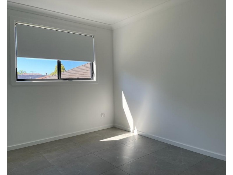 27 A Carrisbrook Avenue, Punchbowl NSW 2196