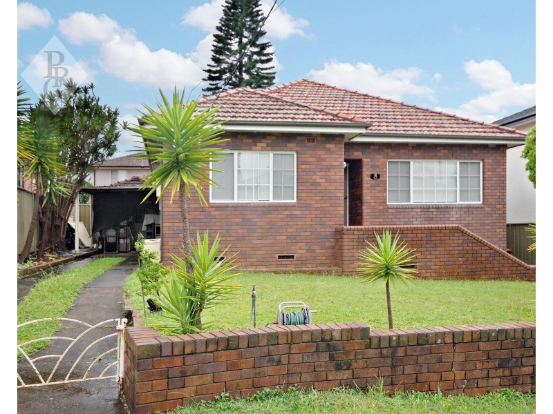 3 Robertson Crescent, Mount Lewis NSW 2190