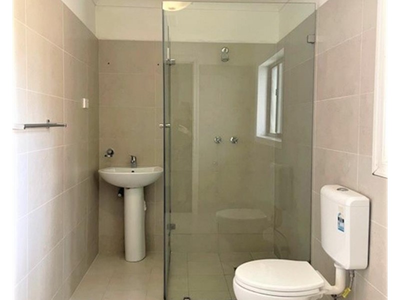 4/15 Hishion Place, Georges Hall NSW 2198