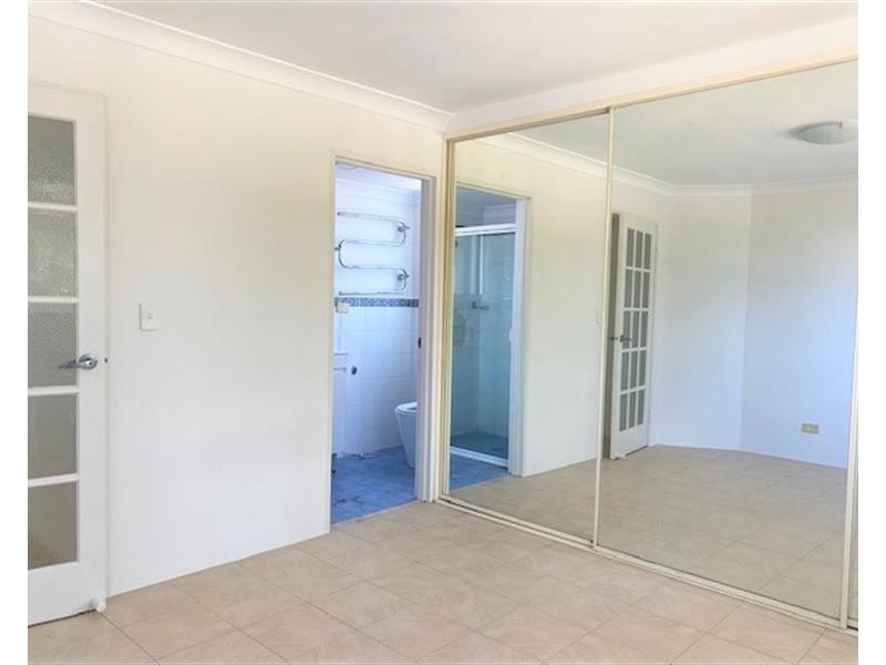 6/8-10 Chertsey Avenue, Bankstown NSW 2200