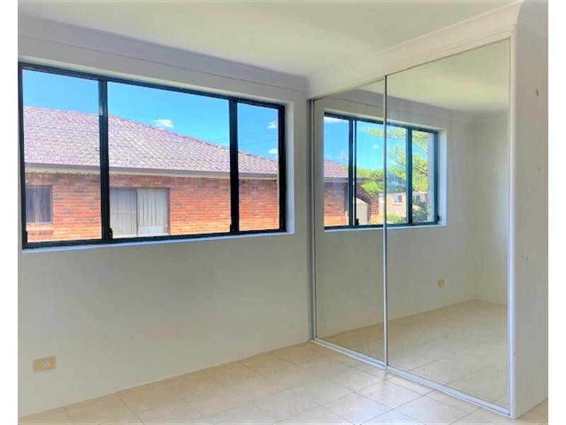 6/8-10 Chertsey Avenue, Bankstown NSW 2200