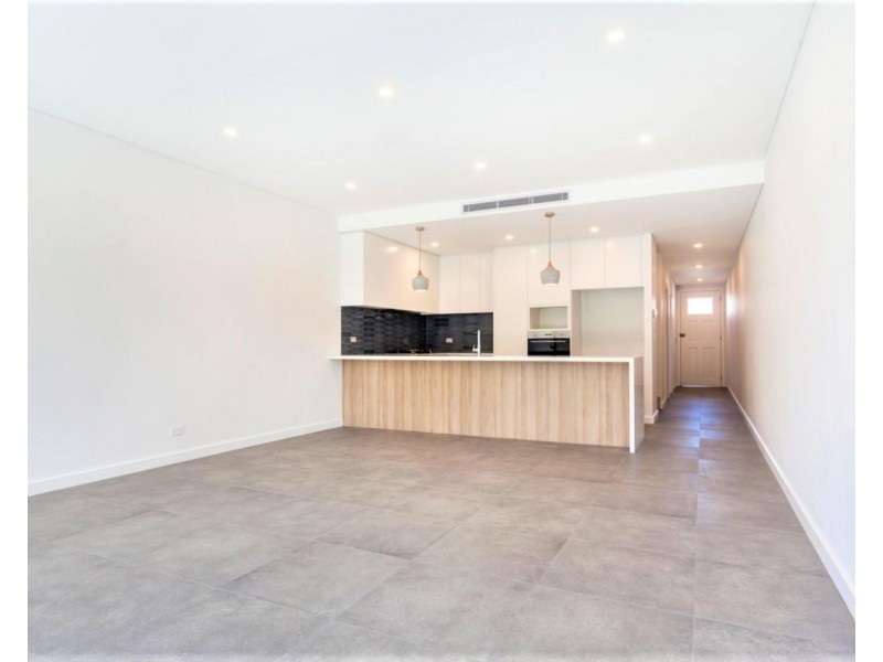 31 Alfred Street, St Peters NSW 2044