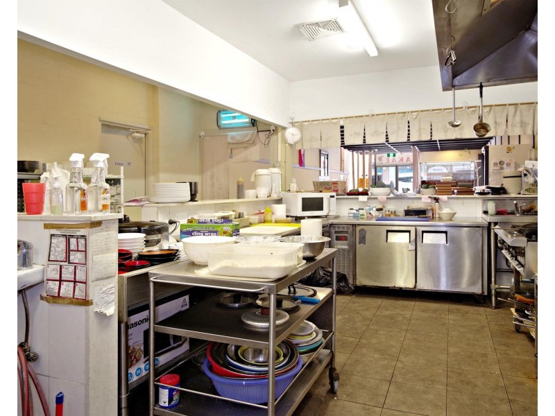 303 Illawarra Rd, Marrickville NSW 2204