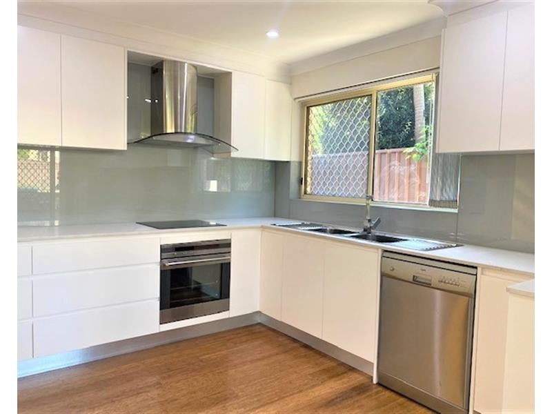 3 Pennington Avenue, Georges Hall NSW 2198