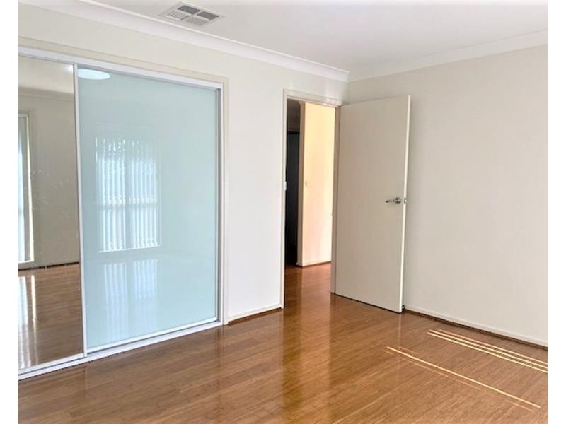 3 Pennington Avenue, Georges Hall NSW 2198