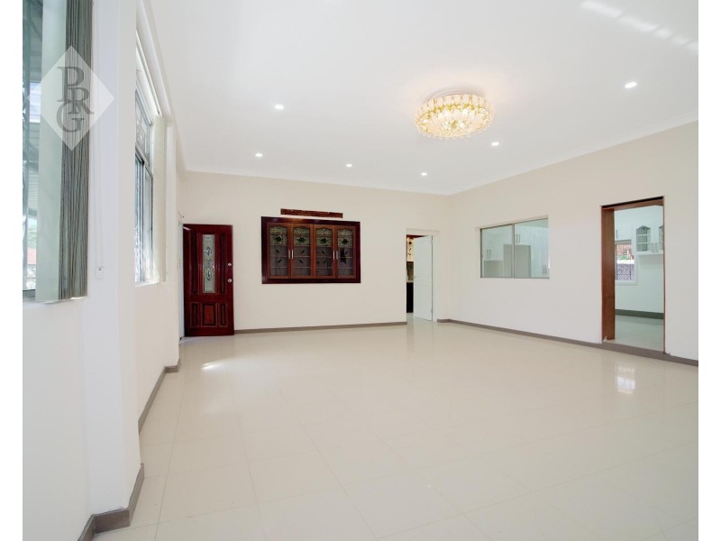 40 Waterloo Road, Greenacre NSW 2190