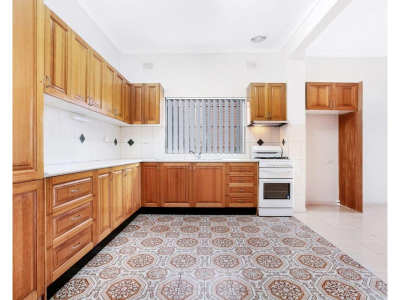 122 Dudley Street, Punchbowl NSW 2196