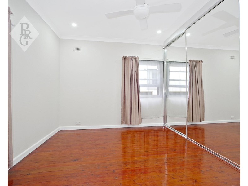 82 Carrisbrook Avenue, Punchbowl NSW 2196