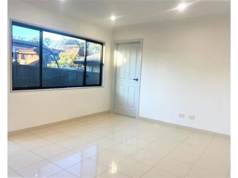 40a Waterloo Road, Greenacre NSW 2190