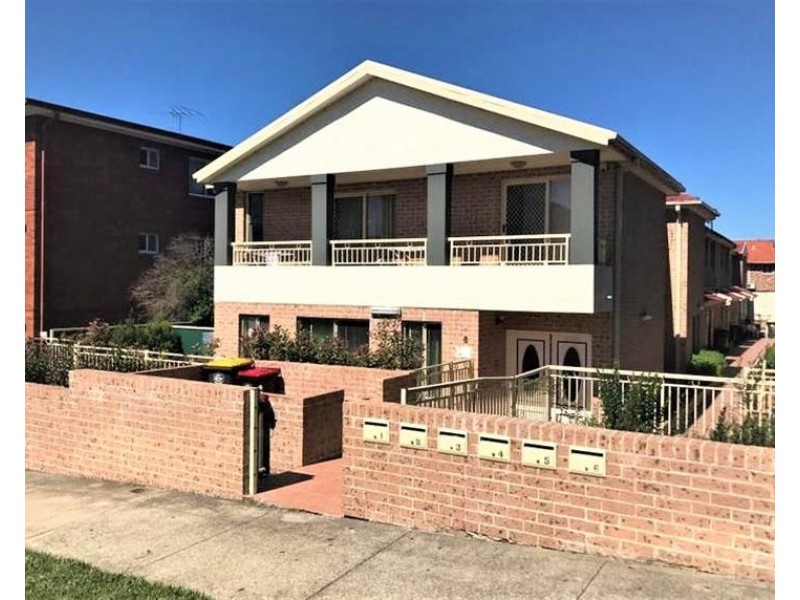 5/8 Unara Street, Campsie NSW 2194