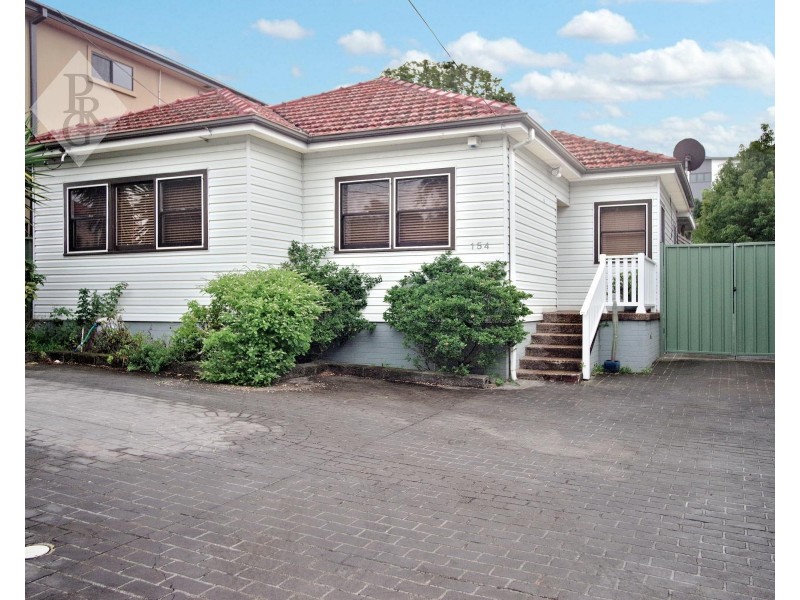 154 Rawson Road, Greenacre NSW 2190
