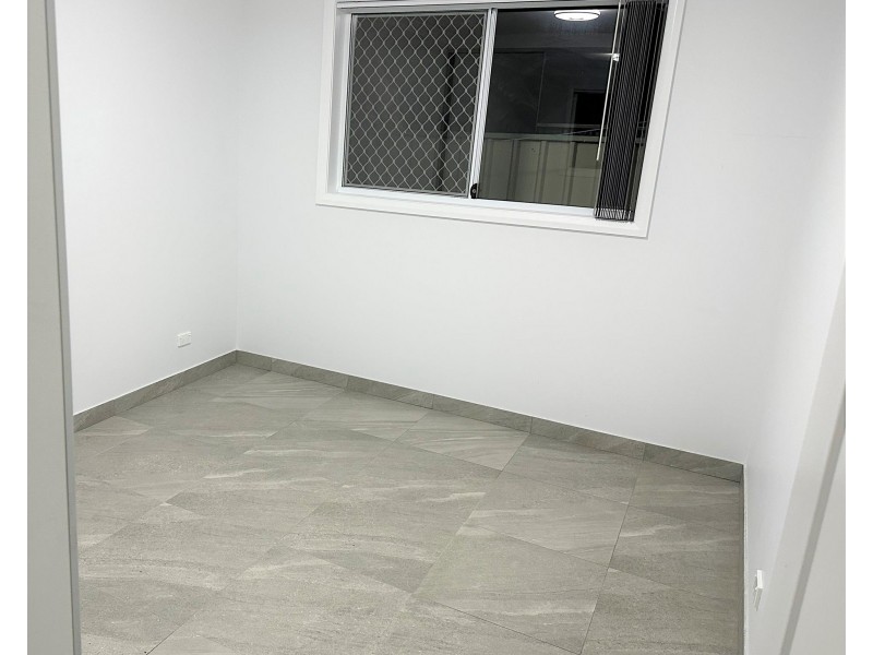 1 Lascelles Lane, Greenacre NSW 2190