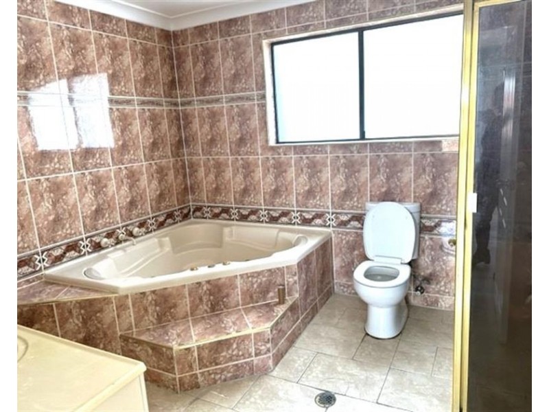 42 Moore Street, Campsie NSW 2194