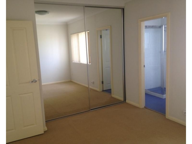 95 Noble Avenue, Greenacre NSW 2190