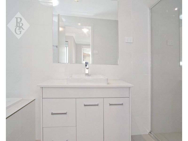 25 Woodburn Avenue, Panania NSW 2213