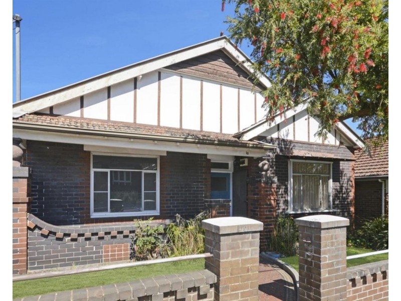 20 Tincombe Street, Canterbury NSW 2193