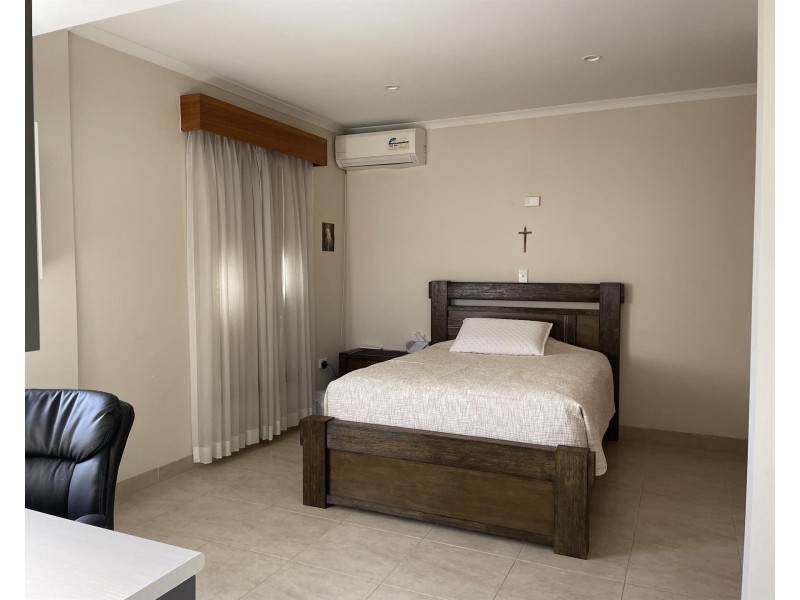 25 Redman Parade, Belmore NSW 2192