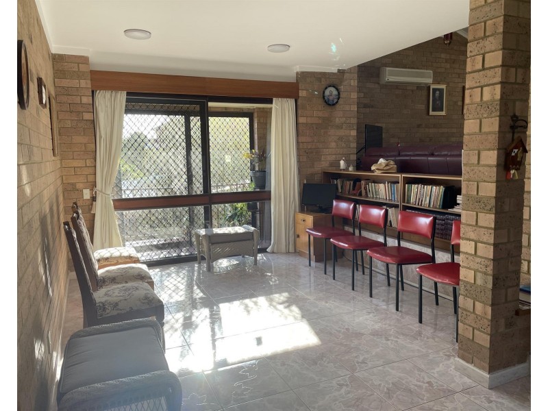 25 Redman Parade, Belmore NSW 2192