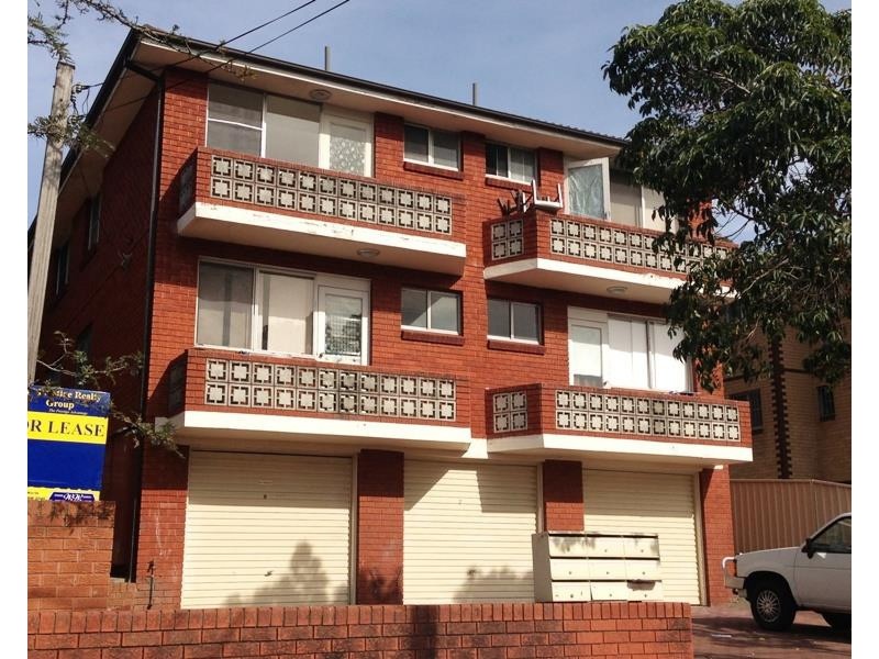 4/20 Colin Street, Lakemba NSW 2195