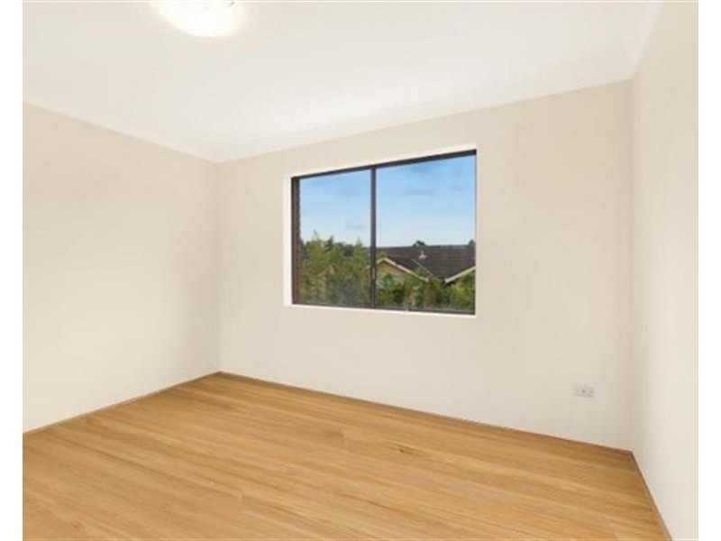 4/28 Cecil Street, Ashfield NSW 2131