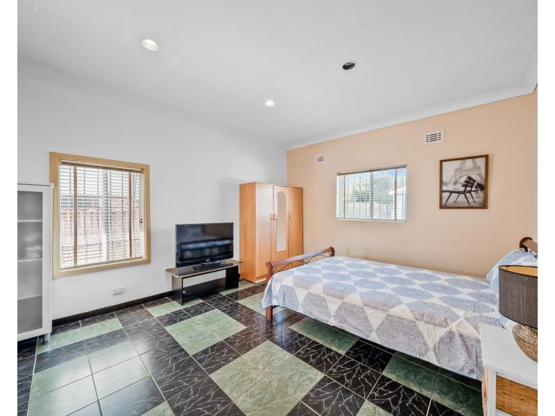 104 Greenhills Street, Croydon Park NSW 2133