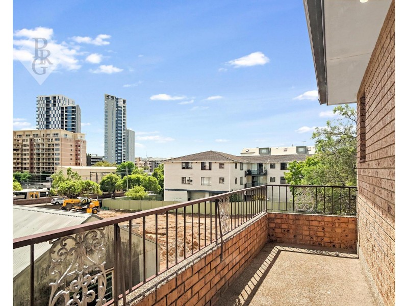 6/13 Burlington Road, Homebush NSW 2140
