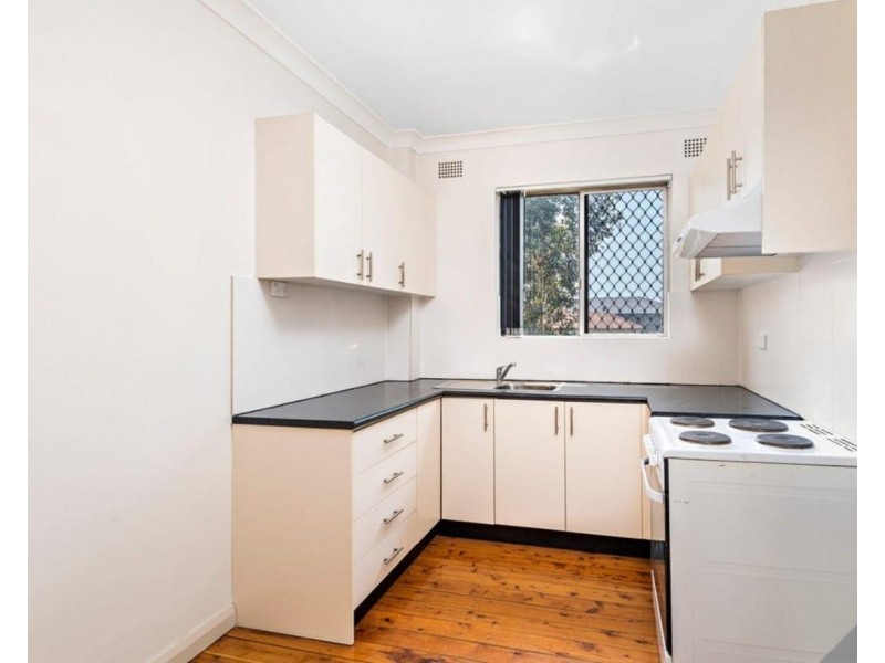 2/54 Knox Street, Belmore NSW 2192