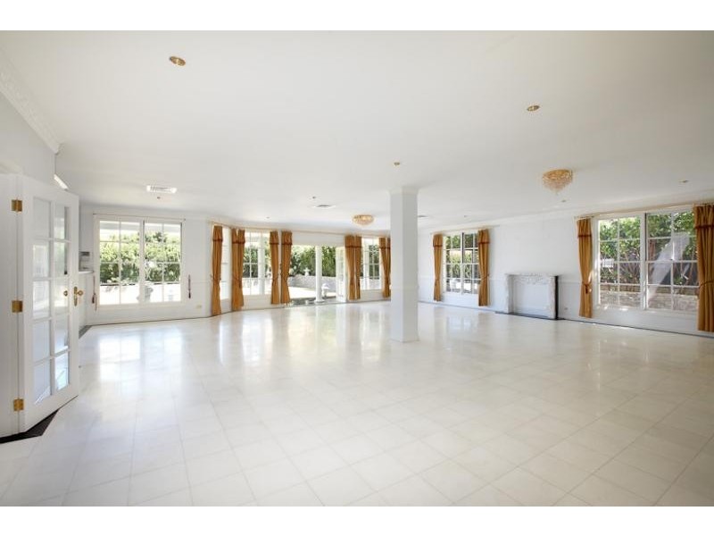 83 Junction Rd, Wahroonga NSW 2076