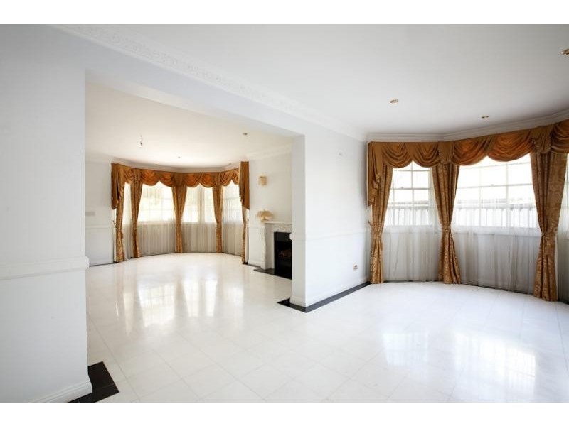 83 Junction Rd, Wahroonga NSW 2076