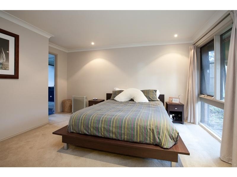 2 North St, Mount Colah NSW 2079