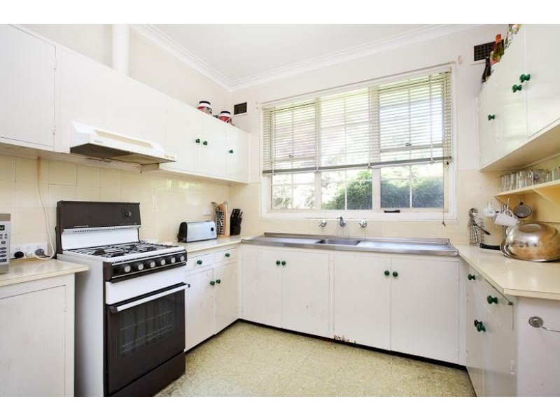 121a Edgeworth David Ave, Wahroonga NSW 2076