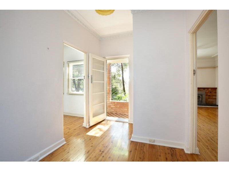 42 Cowan Rd, Mount Colah NSW 2079