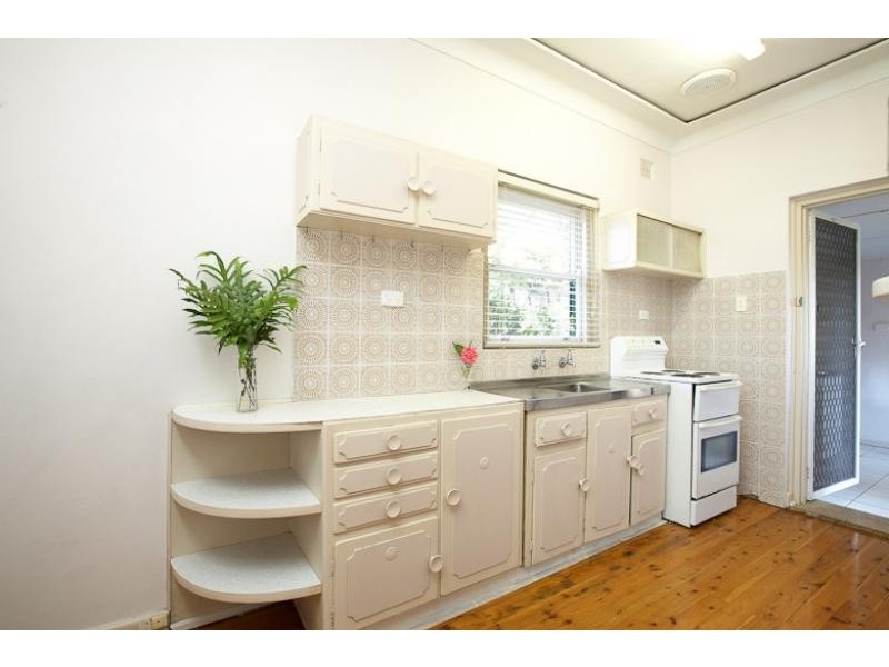 42 Cowan Rd, Mount Colah NSW 2079