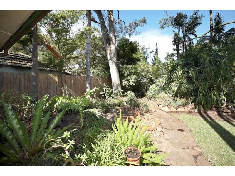 42 Cowan Rd, Mount Colah NSW 2079