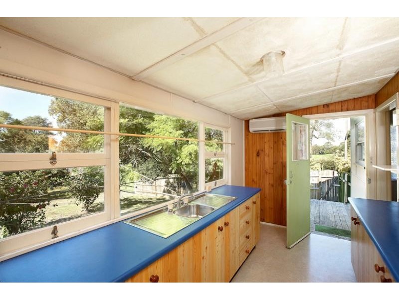 2 Belmont Pde, Mount Colah NSW 2079