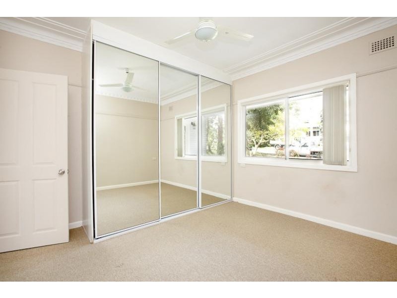 14 Lady St, Mount Colah NSW 2079