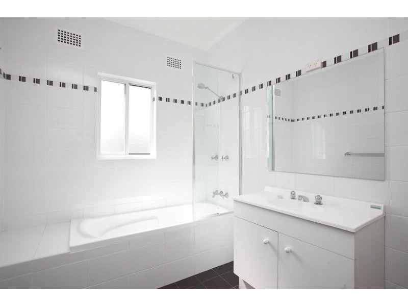 14 Lady St, Mount Colah NSW 2079