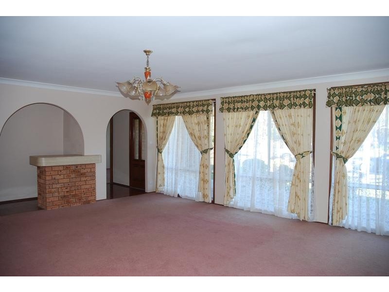 3 Gareth Cl, Mount Colah NSW 2079