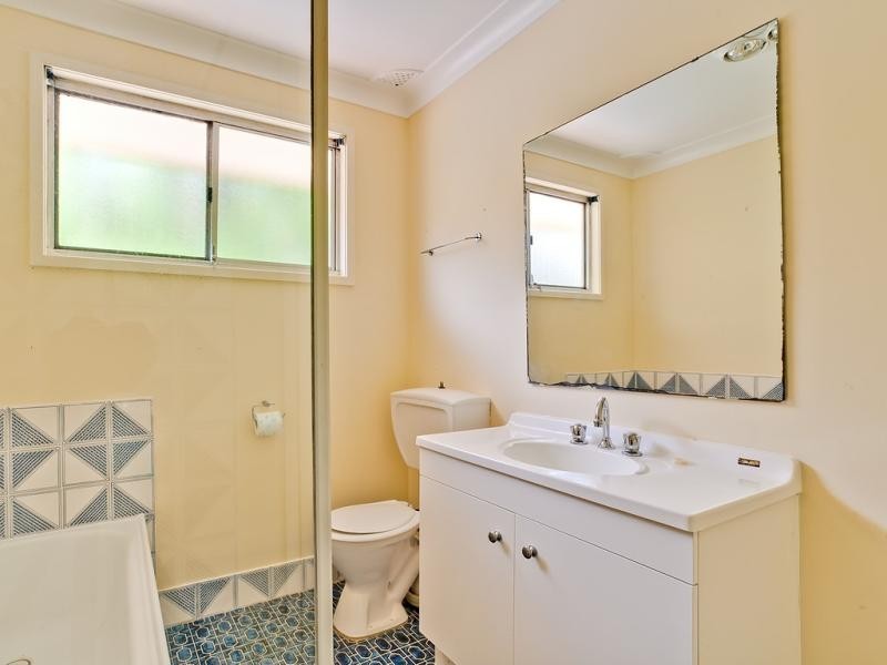 24 Helvetia Ave, Berowra NSW 2081