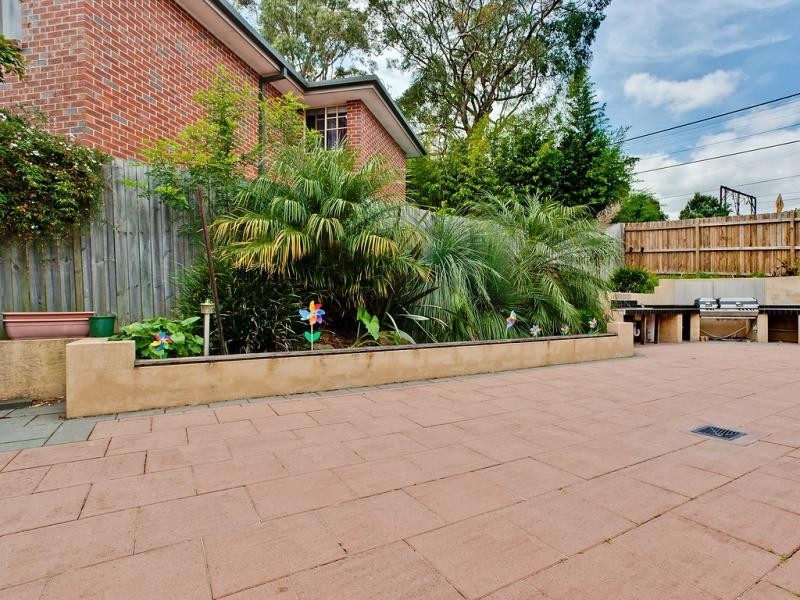 3b Alicia Rd, Mount Kuring-gai NSW 2080
