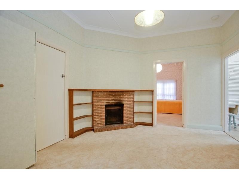 19 Queens  Rd, Asquith NSW 2077