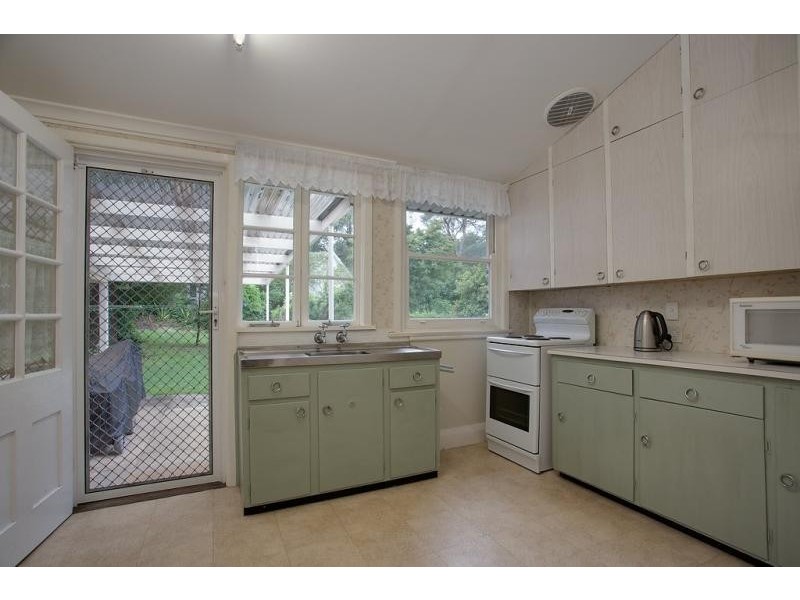 19 Queens  Rd, Asquith NSW 2077