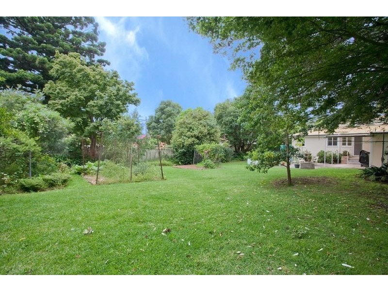 19 Queens  Rd, Asquith NSW 2077