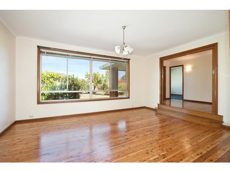 4 Amaroo Ave, Mount Colah NSW 2079