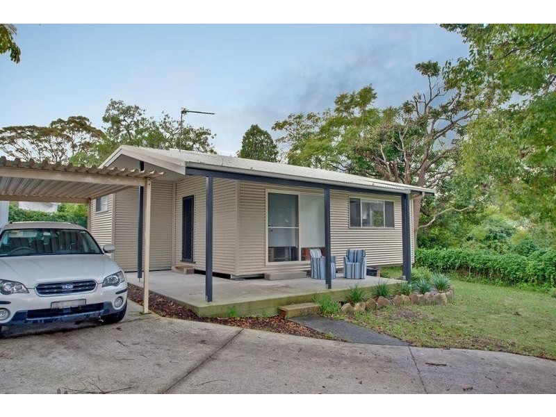 1 Lord  St, Mount Colah NSW 2079