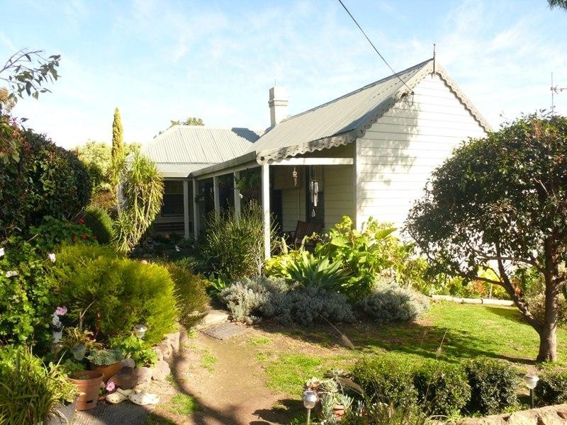 23 Smith  St, Wolumla NSW 2550