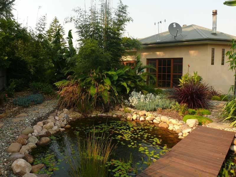 6 Apoona St, Merimbula NSW 2548