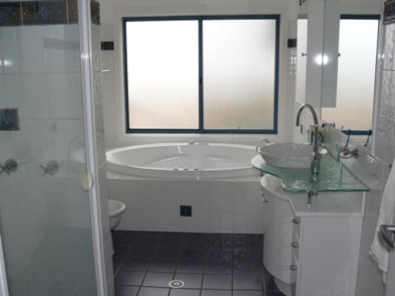 22 John Cl, Merimbula NSW 2548